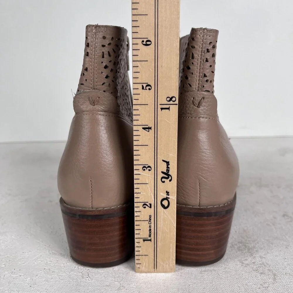 Vionic Luciana Perforated Dreamcatcher Chunky Ankle Heel Womens 10‎